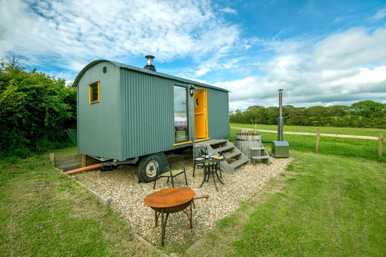 Готель Kidwelly Glamping Екстер'єр фото