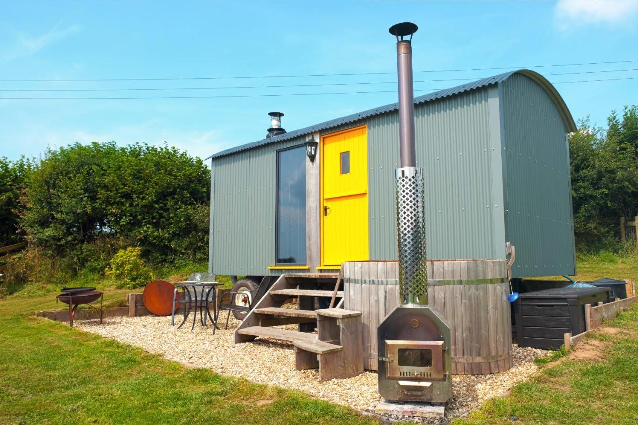Готель Kidwelly Glamping Екстер'єр фото