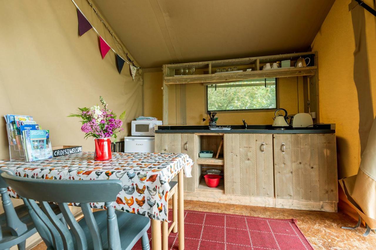 Готель Kidwelly Glamping Екстер'єр фото